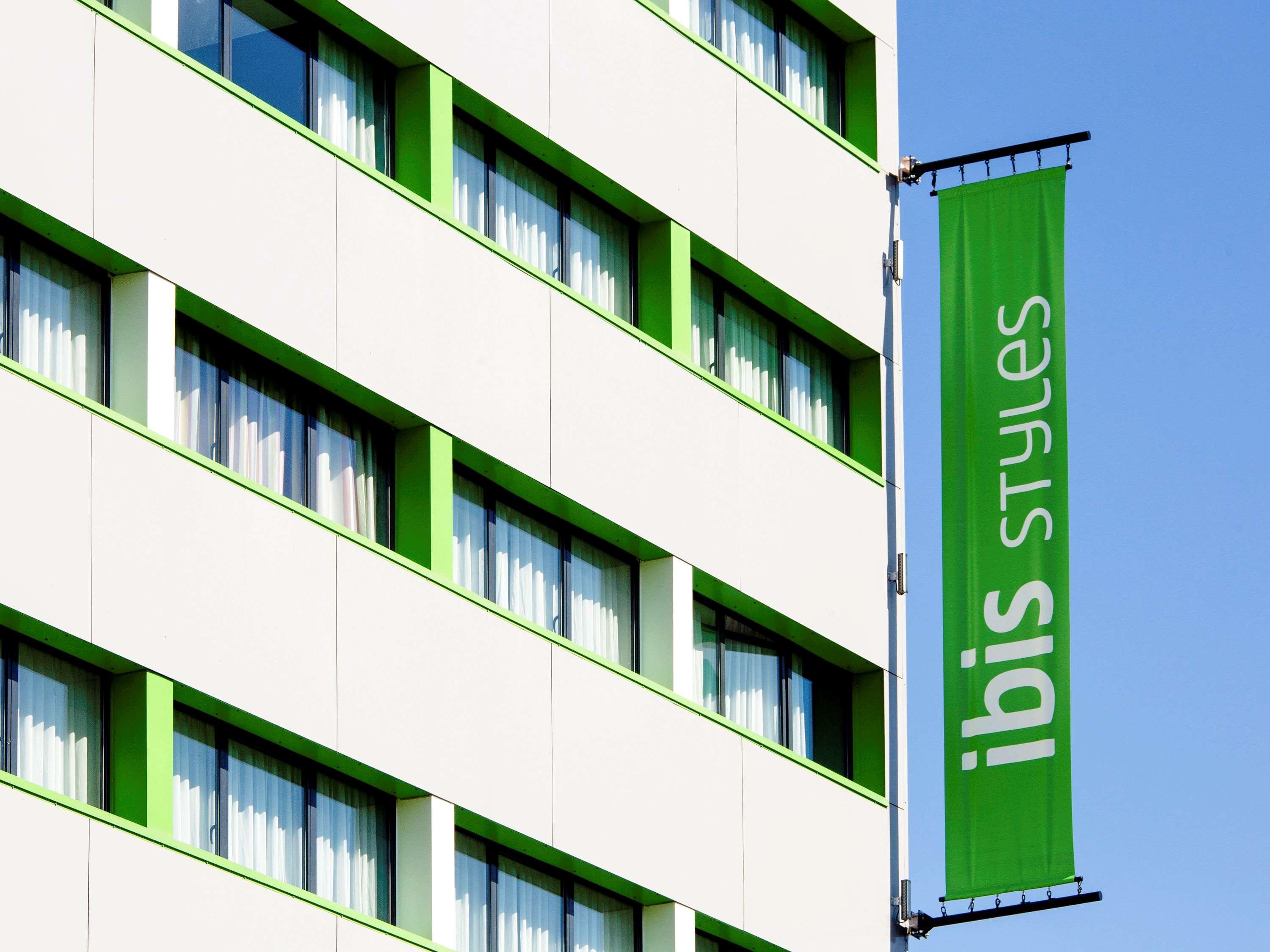Hotel Ibis Styles Clermont-Ferrand Gare Exteriör bild